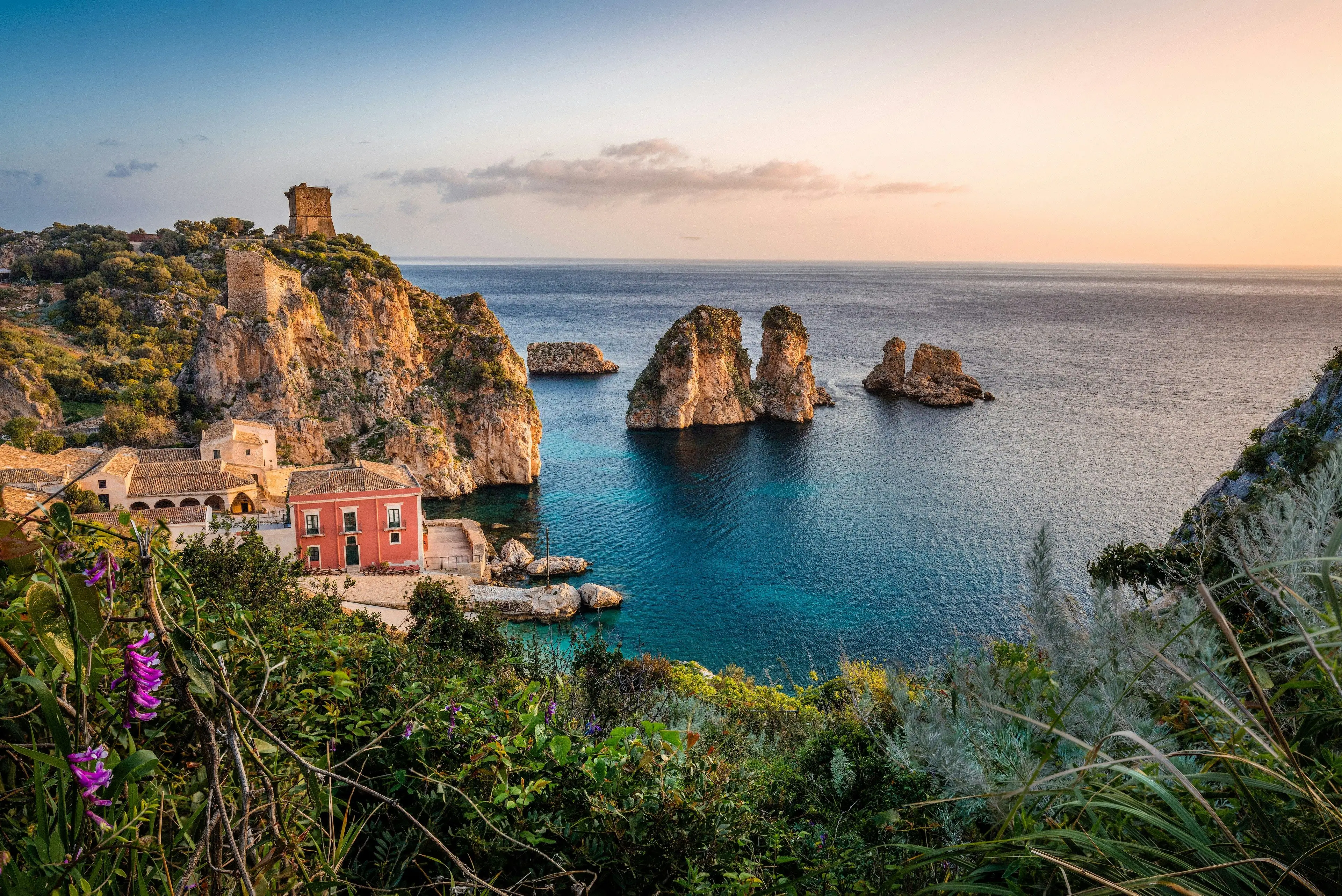 Від Італії до Греції: найдешевші місця для відпочинку в 2024.