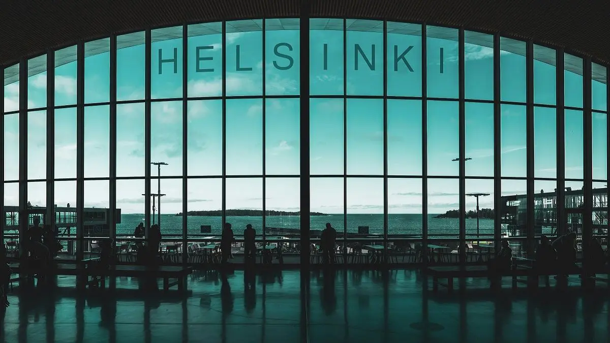 У Фінляндії на протязі однієї доби всі аеропорти будуть тимчасово закриті: що трапилося?