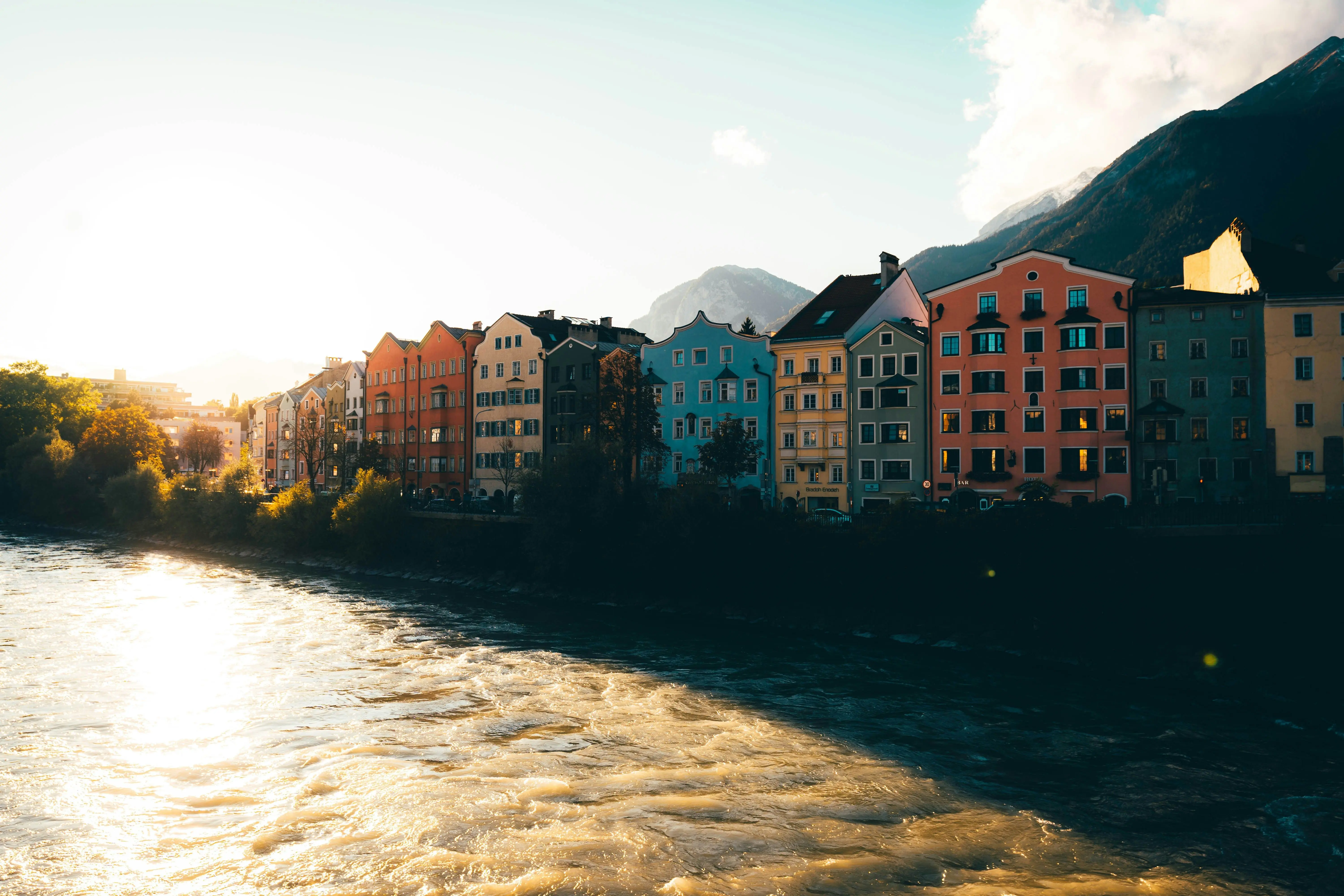 У самому серці Альп, в невеликому австрійському місті, ідеальне місце для проведення вихідних.