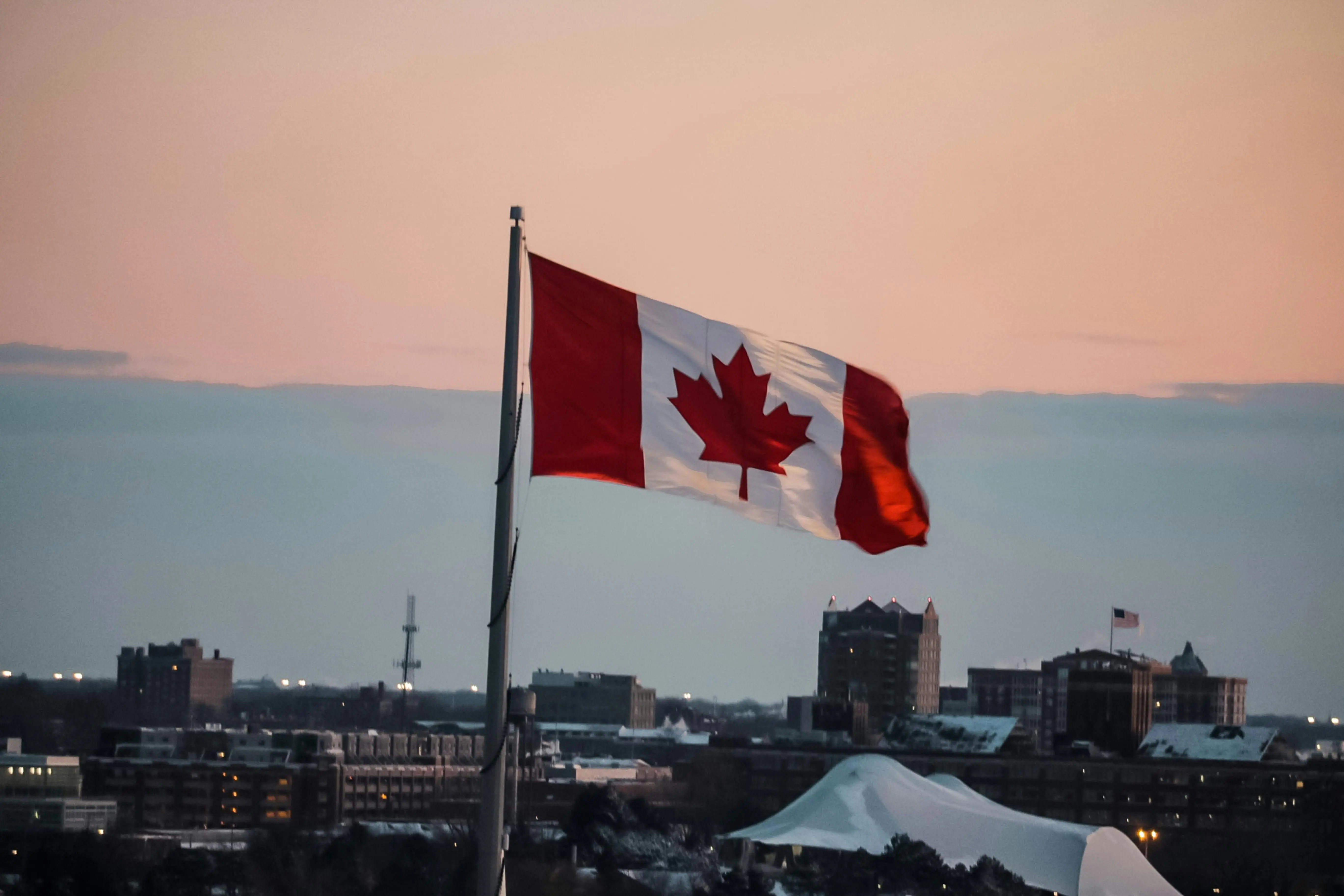 Через два дні закінчується термін: чи Канада продовжить приймати біженців?