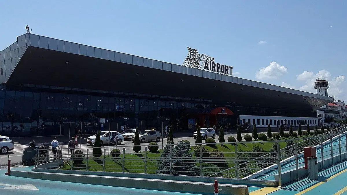 Аеропорт Кишинева офіційно "‎українізований": летовище змінило код.