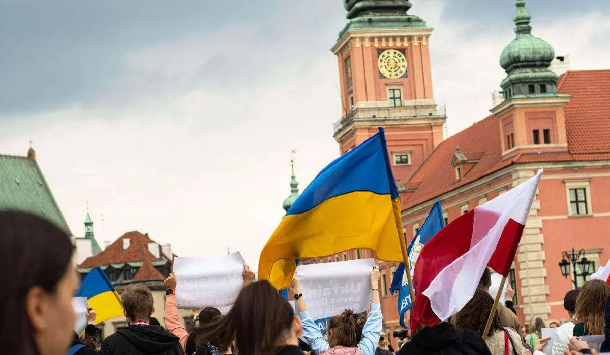 У Польщі українці почали масово подавати заявки на міжнародний захист.